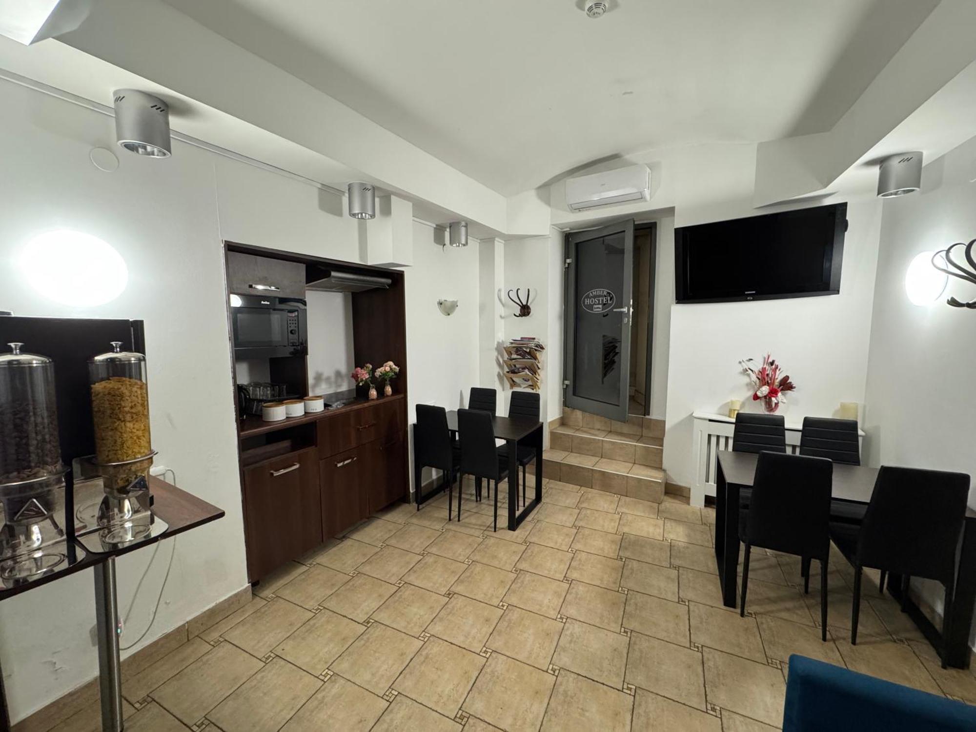 Amber Hostel — Photos 1